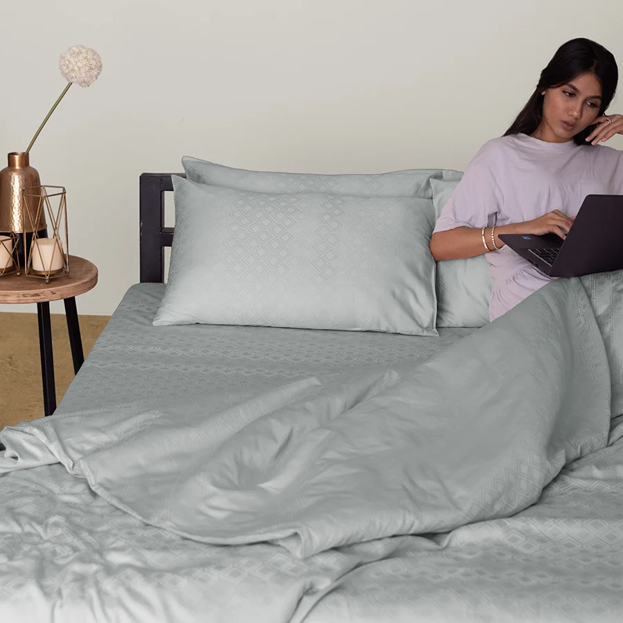 Fitted Bedsheet Set | Dazzling Diamond Jacquard | 100% Cotton Bedsheet + 2 Pillow Cases [Sizes: King Bedsheets & Queen/ Double Bedsheets] | 300TC - Image 29